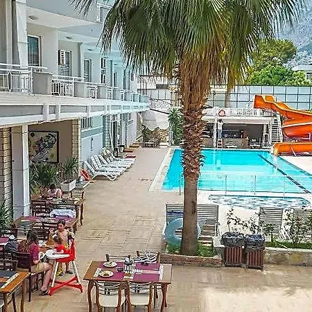 Nex Royal Hotel 4*