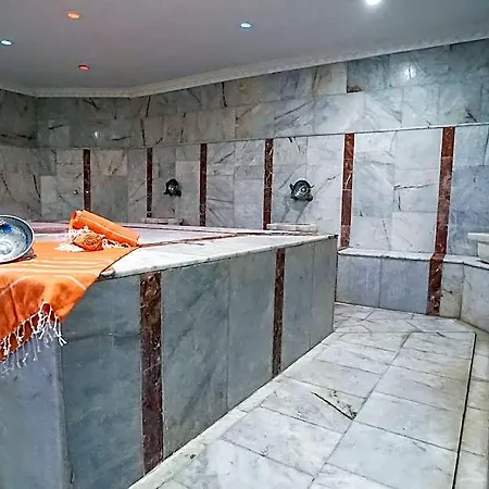 Nex Royal Hotel